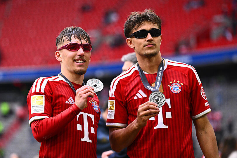Noch cooler geht nicht: die beiden Bayern-Youngster Lennart Karl und Tom Bischof.