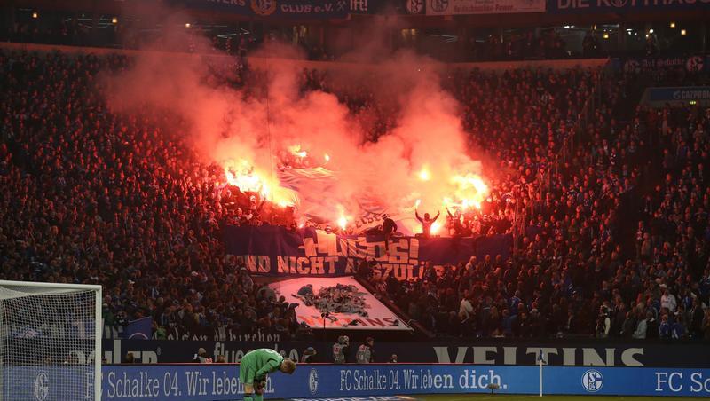 Zwischen Ultras aus Frankfurt und Nürnberg hat es in der Nacht zum Freitag einen Gewaltexzess gegeben Zwischen Ultras aus Frankfurt und Nürnberg hat es in der Nacht zum Freitag einen Gewaltexzess gegeben
