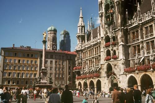 In Hof ist man sauer auf die Mitarbeiter im Münchner Rathaus.(Archivbild)