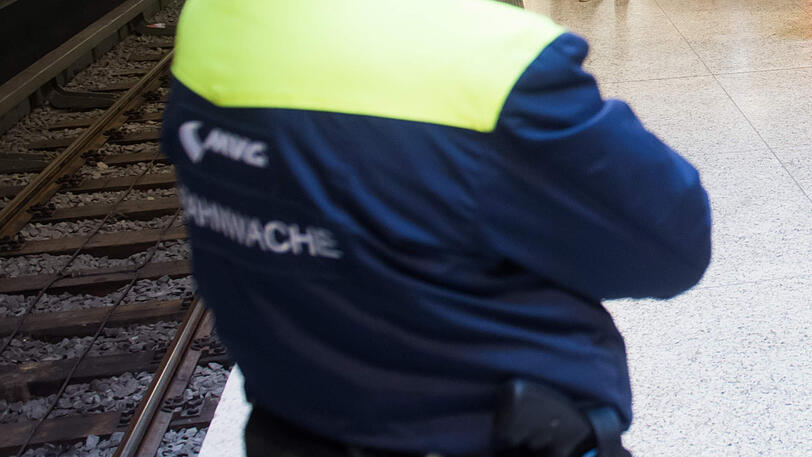 Eine Streife der U-Bahnwache hat den Vermissten gefunden. (Symbolbild)