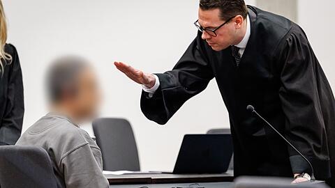 Aus Sicht der Verteidigung gibt es keine Beweise, dass es sich um Mord handelt.