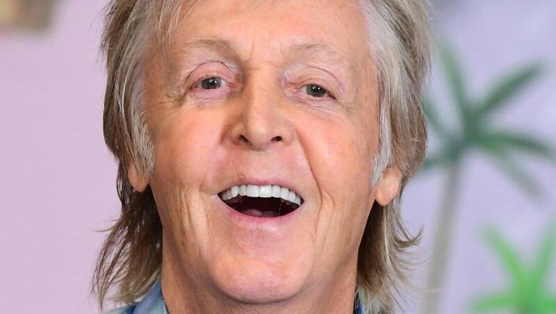 Paul McCartney ist gerne Großvater. Paul McCartney ist gerne Großvater.