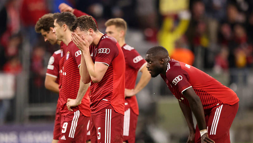 Enttäuschte Bayern nach dem Ausscheiden in der Champions League. Enttäuschte Bayern nach dem Ausscheiden in der Champions League.