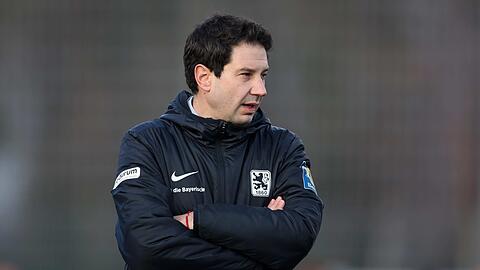 Argirios Giannikis soll den TSV 1860 vor dem Sturz in die Viertklassigkeit bewahren.