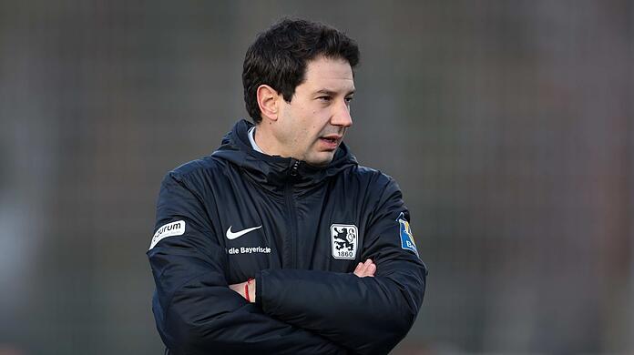 Argirios Giannikis soll den TSV 1860 vor dem Sturz in die Viertklassigkeit bewahren.