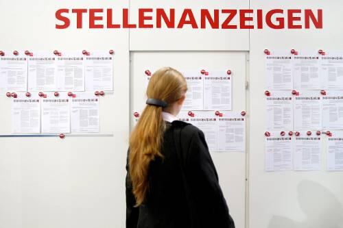 Noch immer suchen Unternehmen aus der Region gut ausgebildete, junge Leute.