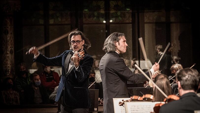 Vladmir Jurowski (rechts) und der Geiger Leonidas Kavakos. Vladmir Jurowski (rechts) und der Geiger Leonidas Kavakos.
