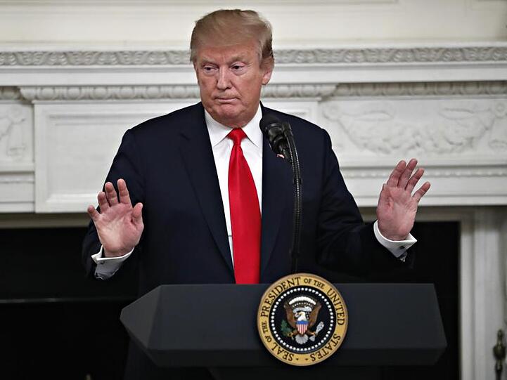 Hebt eine Obama-Anordnung zu durch Drohnenangriffe getötete Zivilisten auf: US-Präsident Donald Trump.