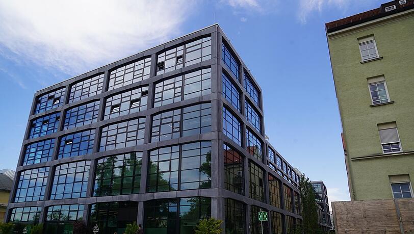 "Ein offenes Haus mit kahlem, reduziertem Industriedesign": So sieht das Gebäude im Kreativquartier aus. "Ein offenes Haus mit kahlem, reduziertem Industriedesign": So sieht das Gebäude im Kreativquartier aus.