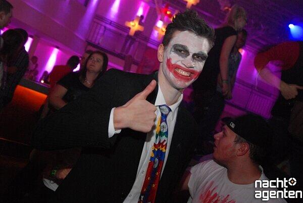 Bereits am Wochenende feierten die Münchner in den Clubs Halloween - Gruselig wird heuer auch Allerheiligen eingeläutet!