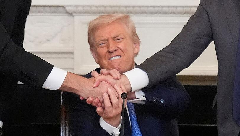 US-Präsident Donald Trump brüstet sich immer wieder, schon mehrere Kriege und große Konflikte beendet zu haben. (Archivbild) US-Präsident Donald Trump brüstet sich immer wieder, schon mehrere Kriege und große Konflikte beendet zu haben. (Archivbild)