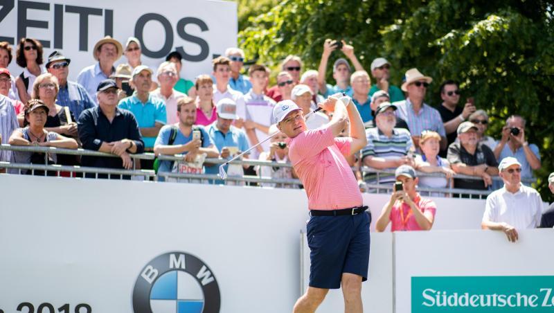 Ein Golfspieler bei der BMW International Open. Foto: Marcel Kusch/dpa/Symbolbild Ein Golfspieler bei der BMW International Open. Foto: Marcel Kusch/dpa/Symbolbild