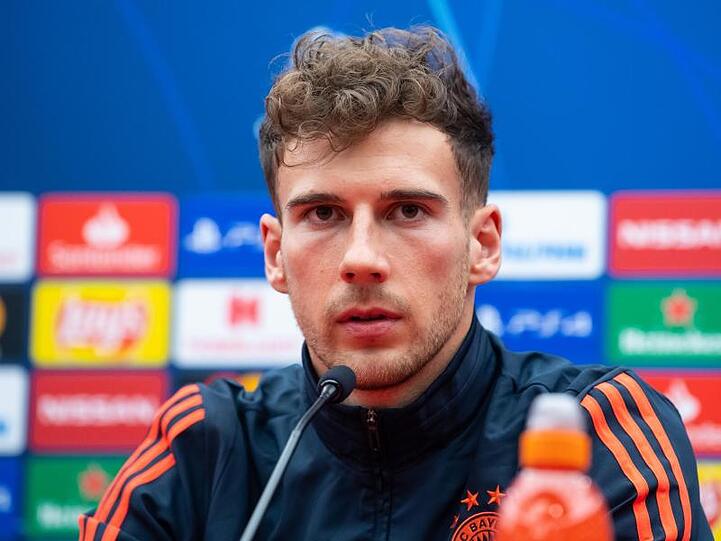 "Ich komme aus dem Ruhrpott, wo man auf die Frage der Nationalität mit Schalke, Dortmund oder Bochum antwortet." Leon Goretzka.