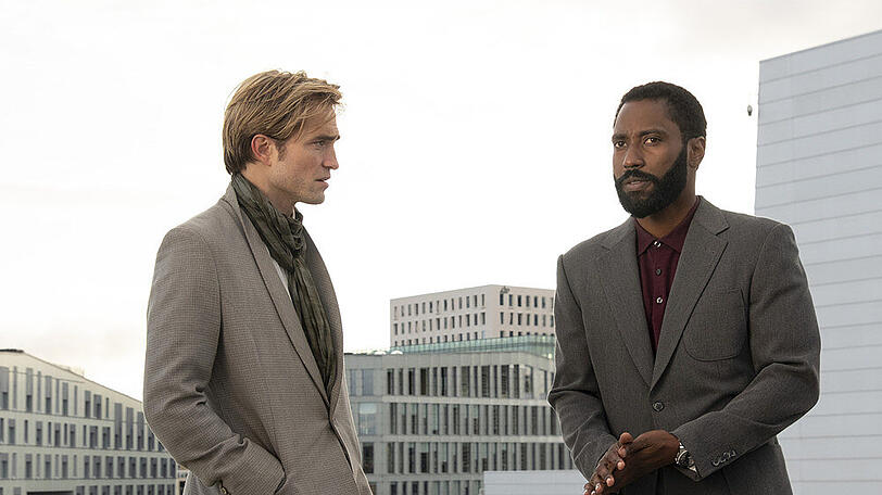 John David Washington (r.) und Robert Pattinson versuchen in "Tenet" das Ende der Menschheit zu verhindern.