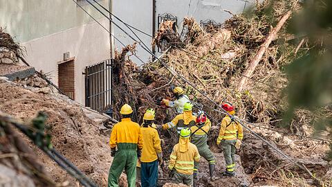 "Kalter Tropfen" wird ein Wetterphänomen genannt, das vor allem in der spanischen Mittelmeerregion in den Monaten September und Oktober häufig auftritt.