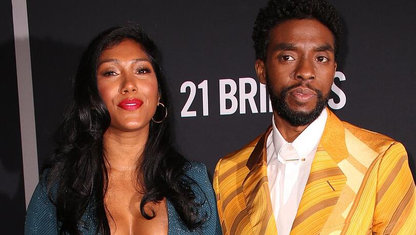 Chadwick Boseman mit Taylor Simone Ledward im November 2019. Chadwick Boseman mit Taylor Simone Ledward im November 2019.