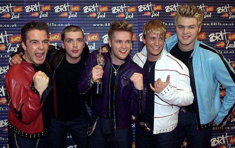 Die irische Band "Westlife" von Ronan Keating zum Erfolg geführt, waren vor allem in Großbritannien die Abräumer schlechthin. Nicky, Kian, Mark und Shane hatten in England neun von ihren elf Alben auf Platz eins!