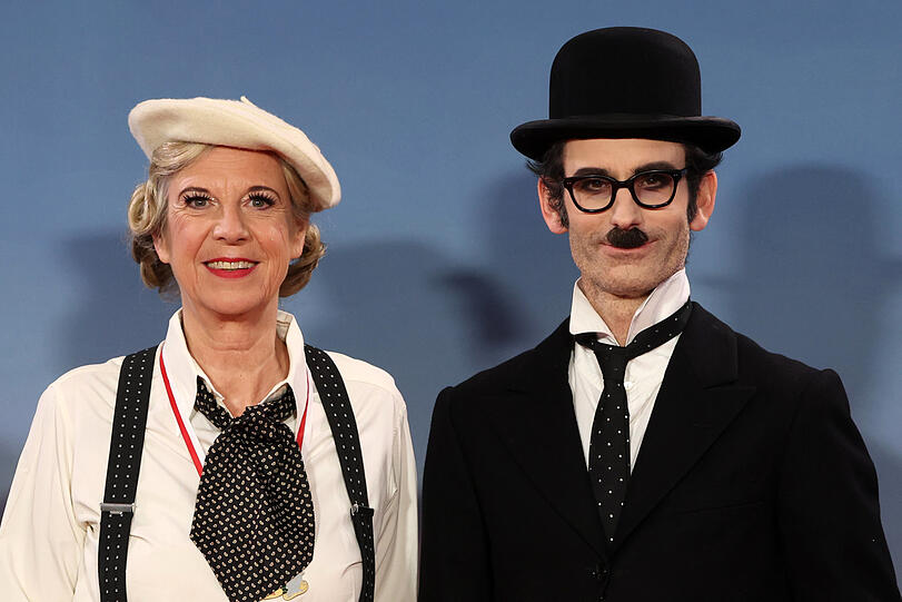 Katja Wildermuth, Intendantin des Bayerischen Rundfunks mit Björn Wilhelm auf dem Weg zur „Fastnacht in Franken“. Katja Wildermuth, Intendantin des Bayerischen Rundfunks mit Björn Wilhelm auf dem Weg zur „Fastnacht in Franken“.