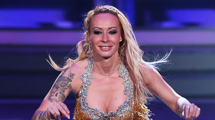 Cora Schumacher lässt für den Playboy alle Hüllen fallen