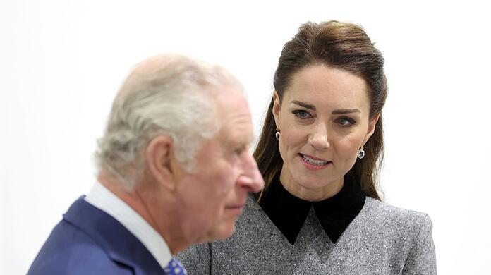 König Charles und Prinzessin Kate haben eigentlich ein gutes Verhältnis, doch in einer Sache verweigert der Monarch seine Auskunft.