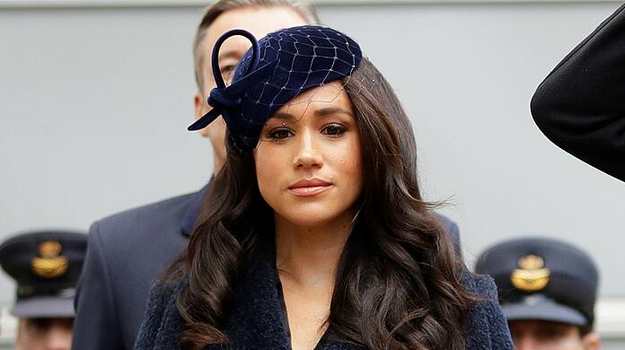 Fiese Beleidigung gegen Meghan: Die britische Autorin und Royalexpertin Lady Colin Campbell hat die Herzogin als "hinterwälderisch" und "Flittchen" beschimpft.