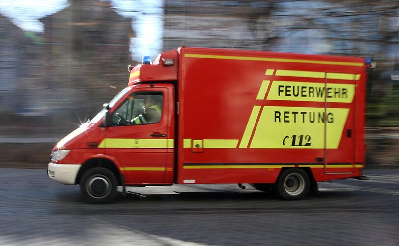 Feuerwehr im Einsatz (Symbolbild).