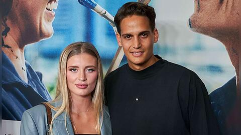 Luna Schweiger und Kevin Prinz von Anhalt bei einer Filmpremiere in Berlin im September 2022.