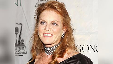 Herzogin Sarah Ferguson ist seit 1996 von Prinz Andrew geschieden. Die beiden haben zwei Töchter und zwei Enkelkinder, wohnen Tür an Tür in der "Royal Lodge" auf dem Gelände von Windsor Castle.