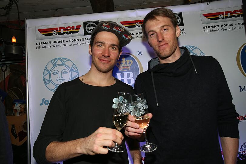 Fritz Dopfer und Felix Neureuther feiern ihre Silber- und Bronzemedaille bei der Ski-WM in den USA