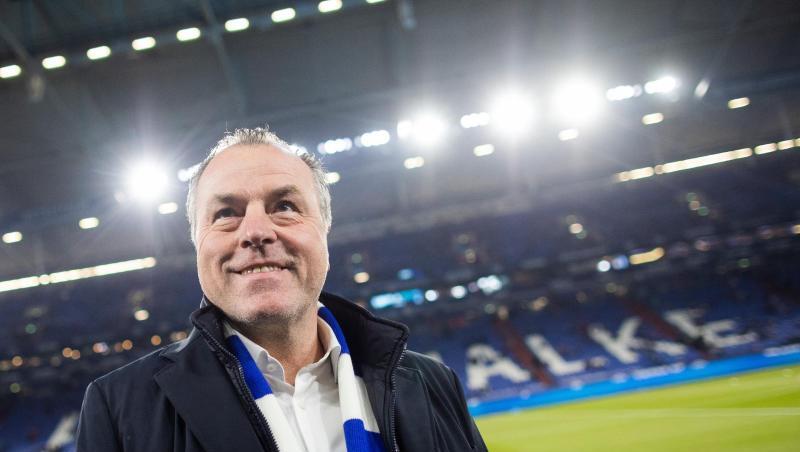Steht in der Kritik: Schalkes Aufsichtsratsvorsitzender Clemens Tönnies. Steht in der Kritik: Schalkes Aufsichtsratsvorsitzender Clemens Tönnies.
