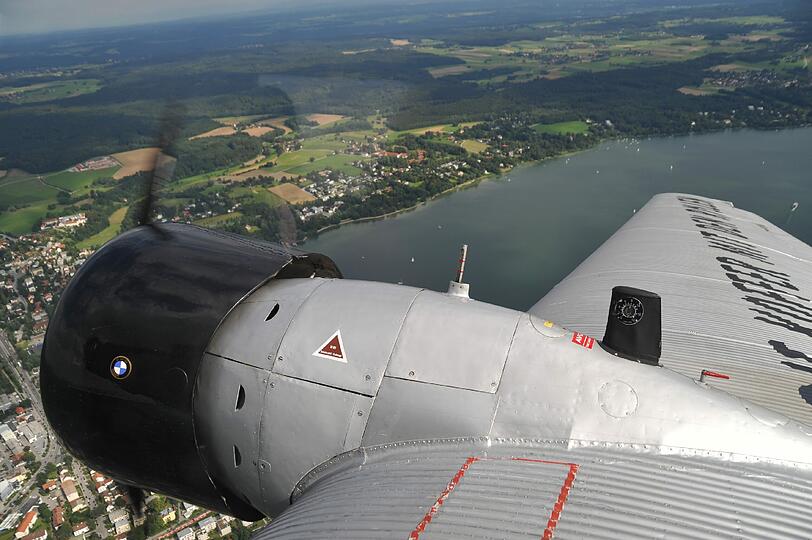 Cockpit, Panorama, lauter Motor: Die AZ hat sich auf einen Rundflug mit der alten Tante Ju begeben. Hier gibt's die spektkulären Bilder vom Flug