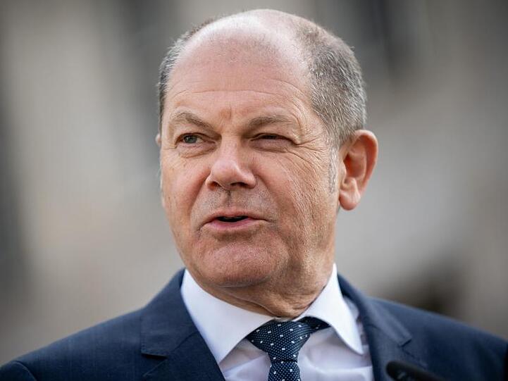 Das sei ein starker und passender Schritt, um europäischen Unternehmen in der Krise zu helfen, sagt Finanzminister Olaf Scholz.