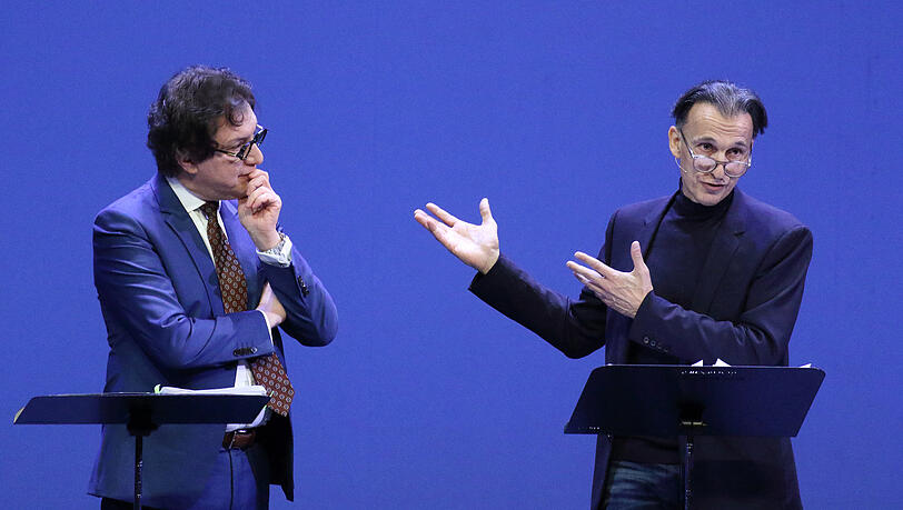 Serge Dorny (links) mit dem Ballettdirektor Laurent Hilaire. Serge Dorny (links) mit dem Ballettdirektor Laurent Hilaire.