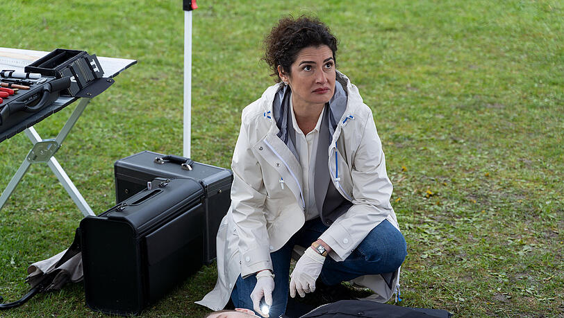 Anastasia Papadopoulou verkörpert bei den "Rosenheim-Cops" die Rechtsmedizinerin "Dr. Dimos"