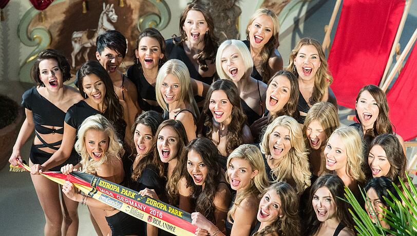 24 junge Damen hoffen die neue "Miss Germany" zu werden. 24 junge Damen hoffen die neue "Miss Germany" zu werden.