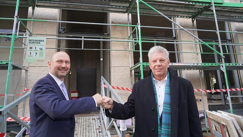 Jürgen Büllesbach von Opes (l.) mit OB Dieter Reiter. Jürgen Büllesbach von Opes (l.) mit OB Dieter Reiter.