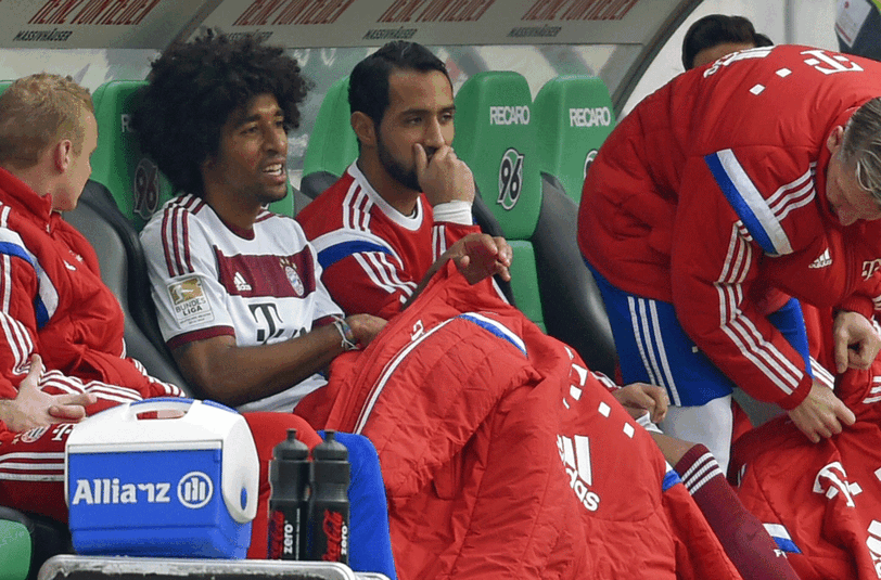 DANTE: Sein Standing hat unter der Demontage von Hannover noch einmal gelitten. Auch wenn die Teamkollegen darauf hinweisen, wie wichtig er für die Mannschaft ist. Aber bereits zuvor vertraute Guardiola bei wichtigen Spielen eher Benatia in der Defensive. Derzeit verkörpert der Brasilianer alles andere als das Mia-san-Mia-Selbstverständnis.