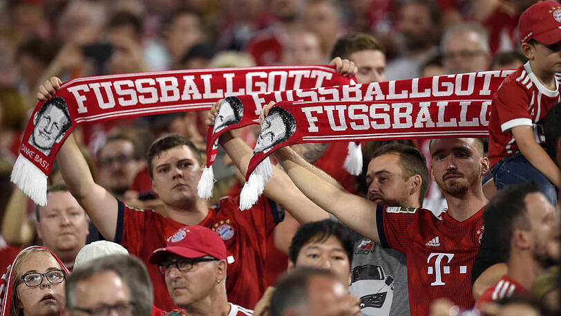 Schweinsteiger ist und bleibt bei den Bayern-Fans der "Fußballgott".