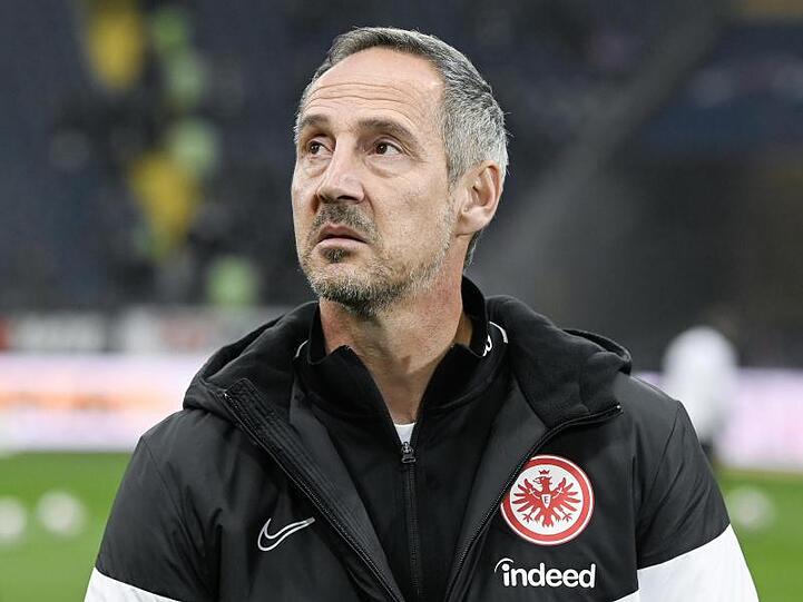 Kündigt gegen Bayer Leverkusen eine offensive Spielweise an: Eintracht-Coach Adi Hütter.