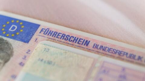Bis Ende des Jahres soll in ganz Bayern der neue F&uuml;hrerschein im Internet beantragt werden k&ouml;nnen. (Symbolbild)