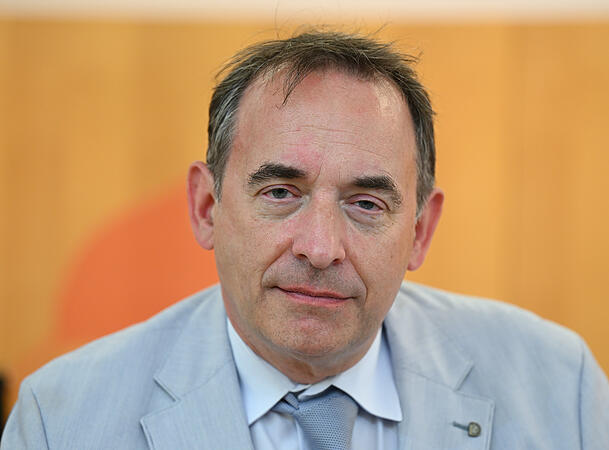Alexander Lorz (CDU), Finanzminister von Hessen. Alexander Lorz (CDU), Finanzminister von Hessen.