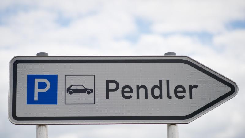 In den vergangenen Jahren ist die Gruppe der Pendler, die in einer Großstadt wohnen, aber an einem anderen Ort arbeiten, gewachsen.