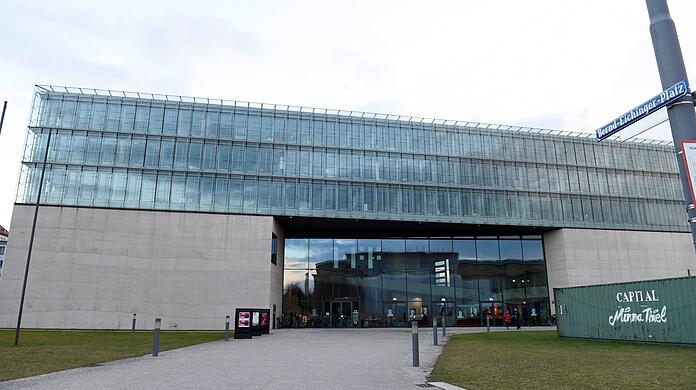Die Hochschule für Film und Fernsehen (HFF) kann sich über zwei neue Studenten-Oscar-Gewinner freuen.