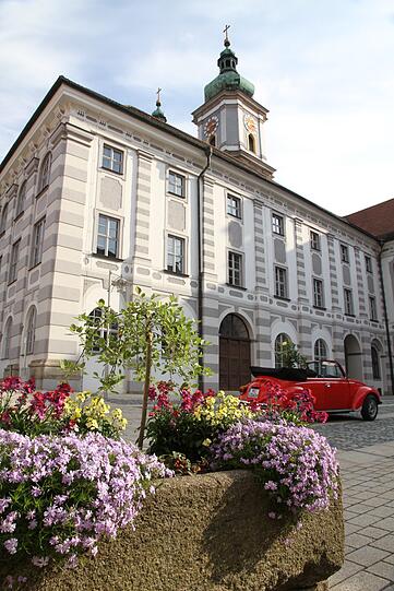 Uschi Dämmrich von Luttitz hat das Kloster Waldsassen besucht.
