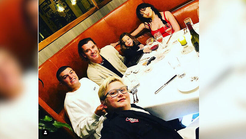 Gavin Rossdale mit seinen vier Kindern Gavin Rossdale mit seinen vier Kindern