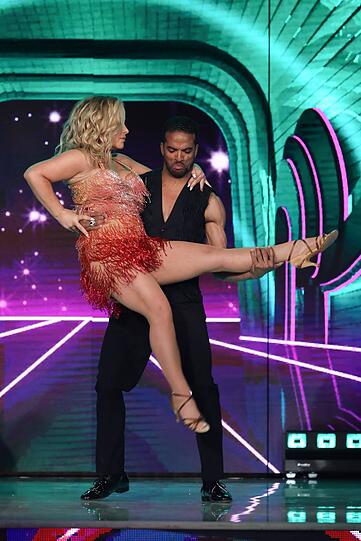 Shake it! Anastacias wildester Tanz-Ritt im TV...