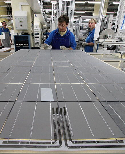 Solarzellen-Montage bei Conergy.