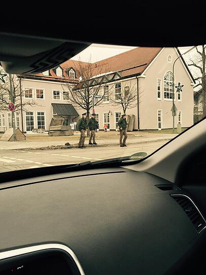 In Grünwald wurde eine "Deutsche Bank"-Filiale überfallen - hier Bilder.