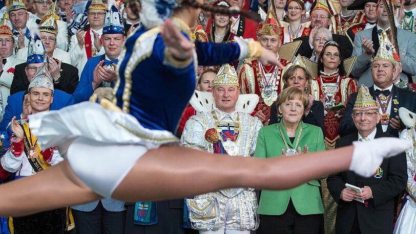 Freude, Trauer, Schmerz und Stille: Weitere Motive des Jahres 2015, die uns zum Teil für lange Zeit in Erinnerung bleiben werden.