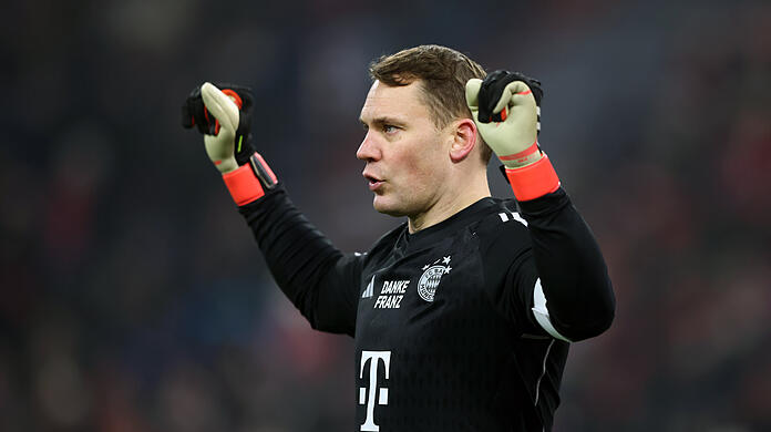Doppelter Jubel - Manuel Neuer machte sein 500. Pflichtspiel beim FC Bayern und hielt Weltklasse